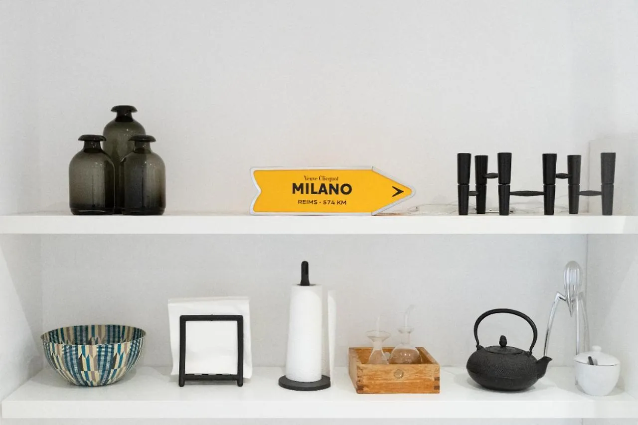 Cute Apartment In Milan 0*,